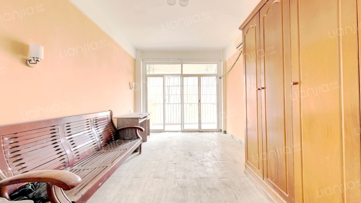 和平大道15号二手房实景图