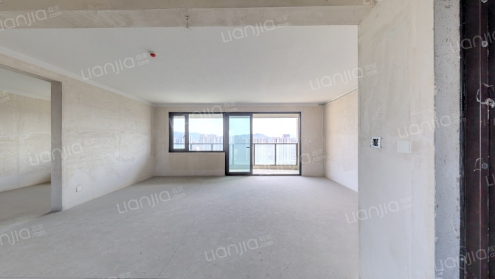 中南樾府二手房实景图