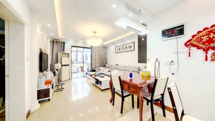 天地新城天柱座二手房实景图