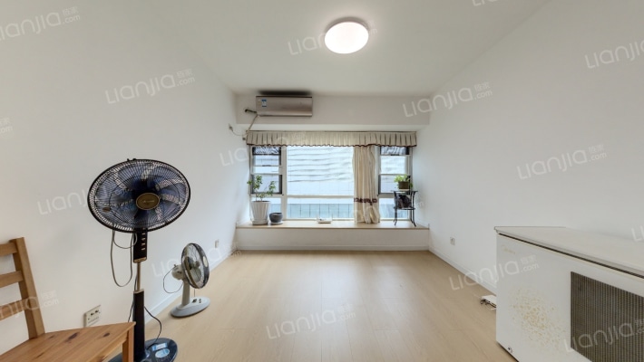 百富大厦南山区二手房实景图