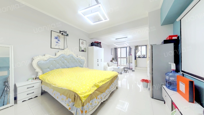 赛高街区二手房实景图