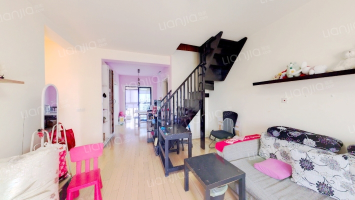 绿地南桥新苑二手房实景图