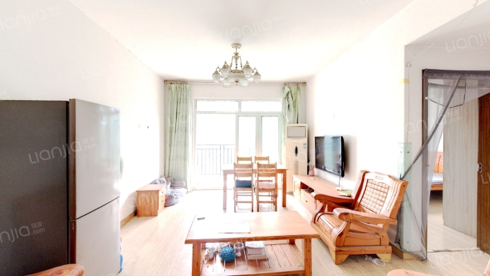 凤天俊园二手房实景图