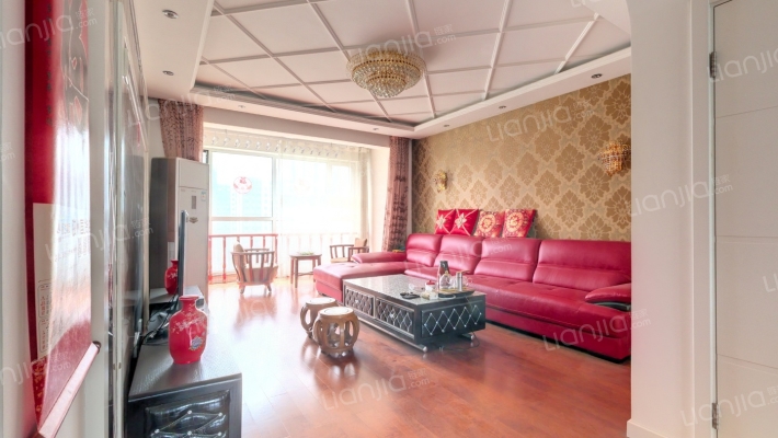 水岸府邸东区二手房实景图