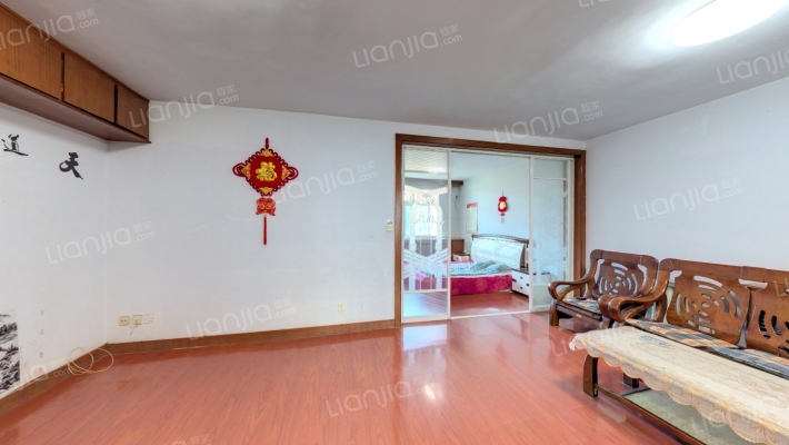 抱龙山庄二手房实景图