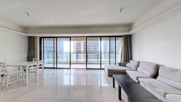 蓝光长岛国际三期二手房实景图