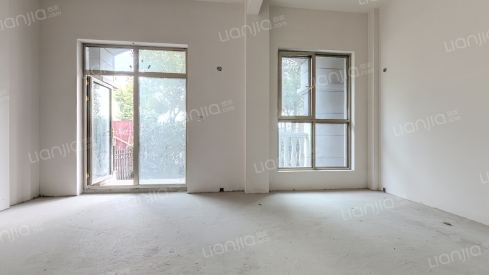 帝景观云二手房实景图