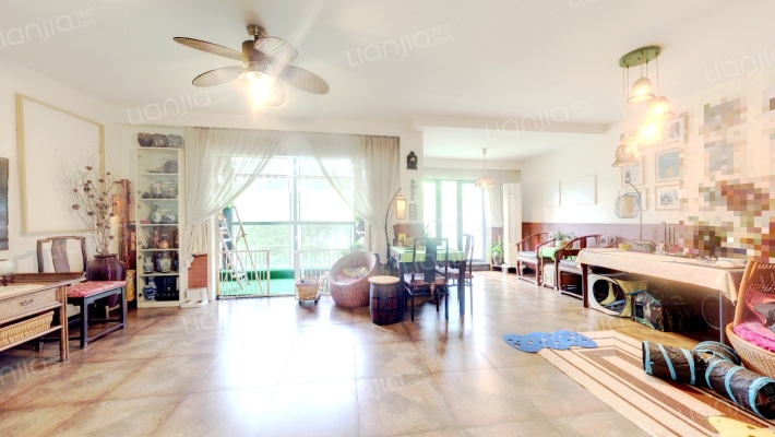 逸城二手房实景图