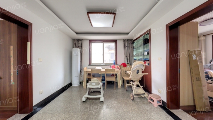 南门路218弄二手房实景图