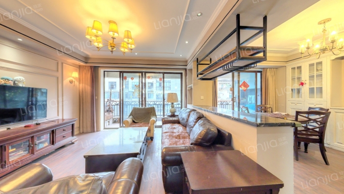 鸿府二手房实景图