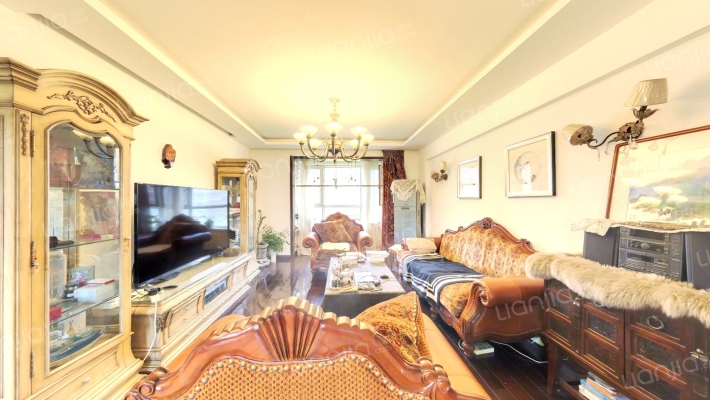 新世界花园澔景华庭二手房实景图