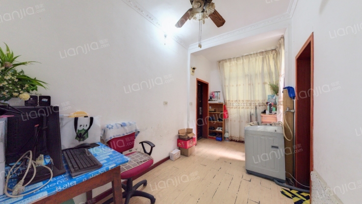 武锅社区二手房实景图