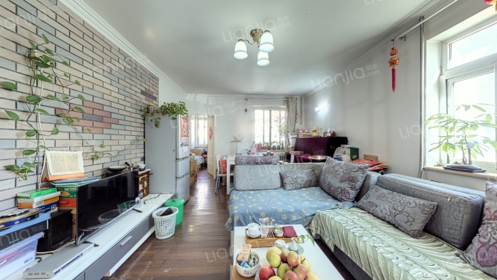 上地东里二手房实景图