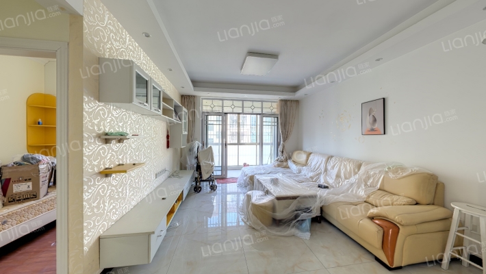 翡翠城二手房实景图