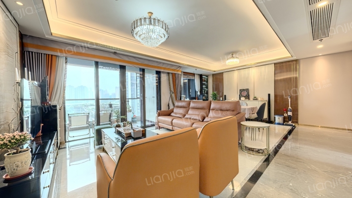 龙湖梵悦台二手房实景图