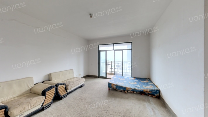 松雅湖畔二手房实景图