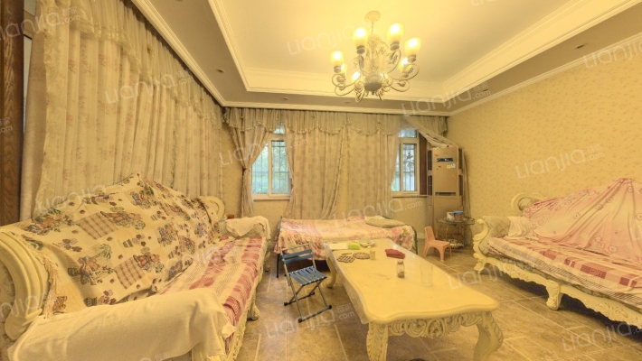 银河湾二手房实景图