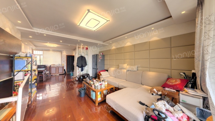 碧佛利山庄二手房实景图