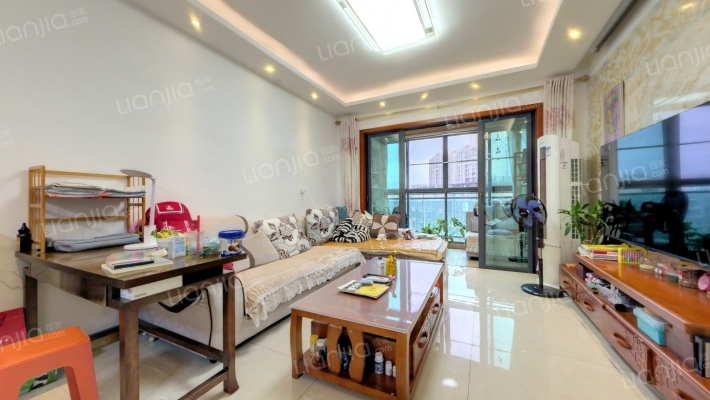 海伦国际一期二手房实景图