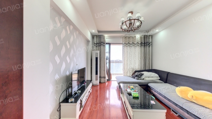 富州新城D街区二手房实景图