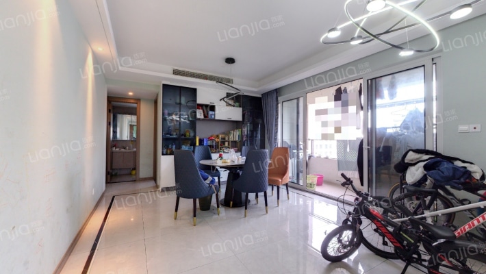 绿都东澜府二手房实景图