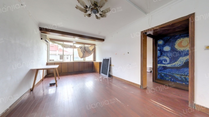 华虹一公寓二手房实景图