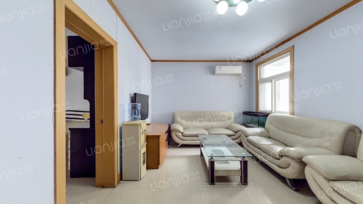 郑铁材料厂小区二手房实景图