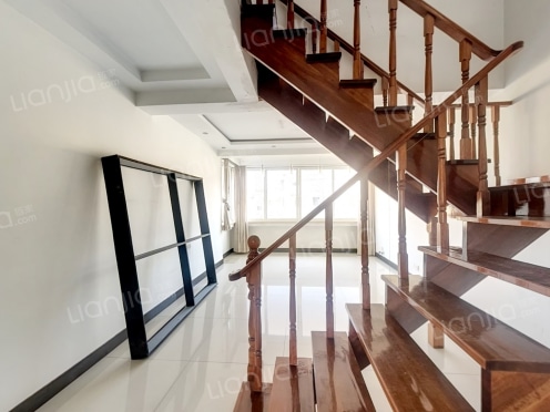 整租·天平花园 5室3厅 复式 南