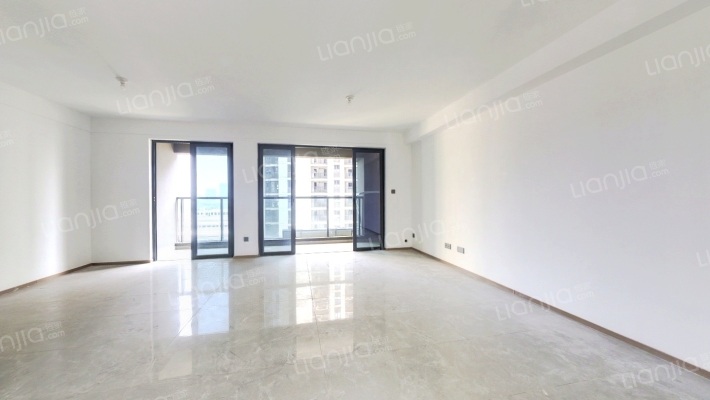 绿都中央公园二手房实景图