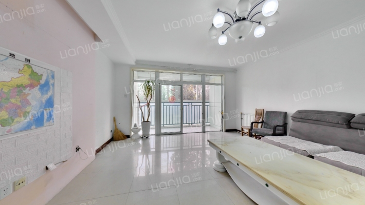 浮新小区东区二手房实景图