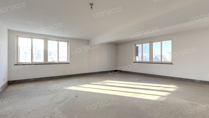 崂山路117号二手房实景图