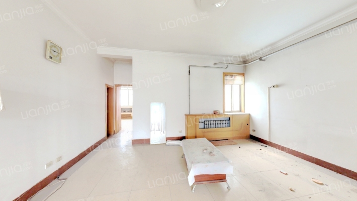 七里山西路开发公司宿舍二手房实景图