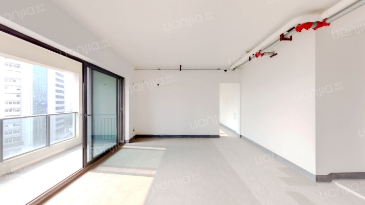 天空雲镜二手房实景图