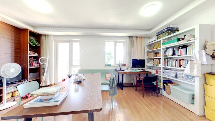 万科金色城市17地块二手房实景图