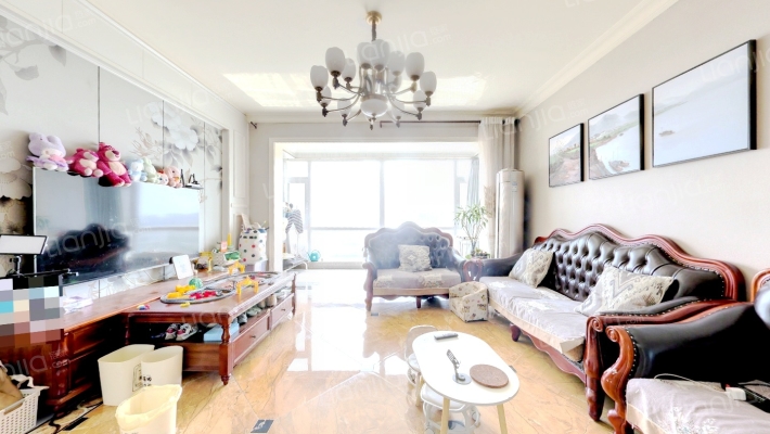 碧桂园翡翠湾二手房实景图