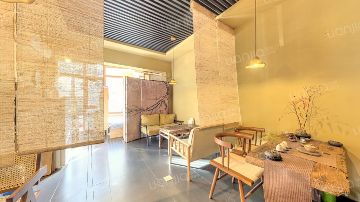 红卫小区二手房实景图