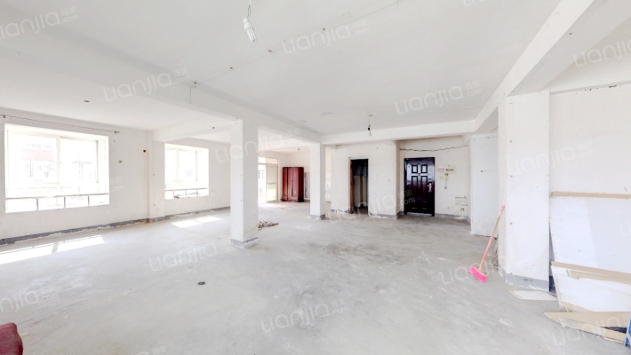 凤美家园二手房实景图