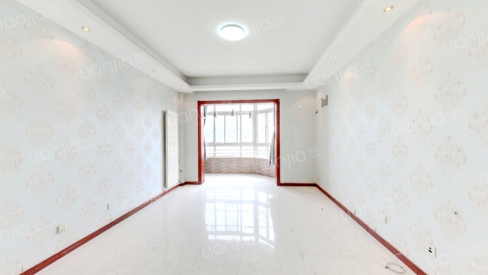 灵秀山庄二手房实景图