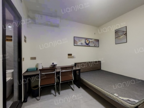 合租·金域香洲 8居室 南卧