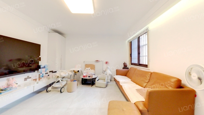 海龙公寓二手房实景图