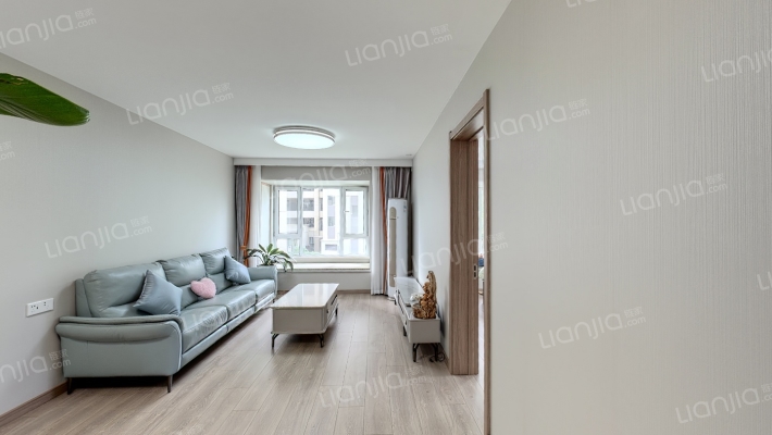 万科翡翠都会C区二手房实景图