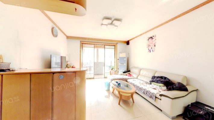 东方城朝霞园二手房实景图