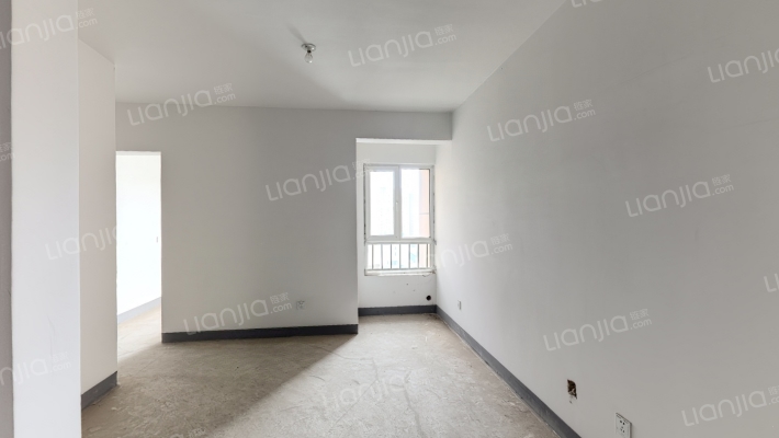 荣盛城二手房实景图