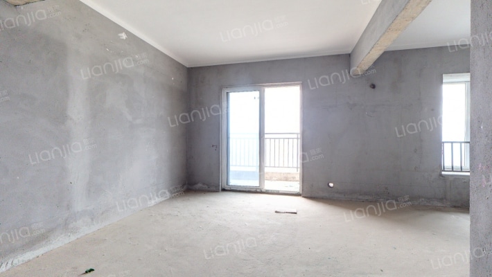 硕实馨园二手房实景图