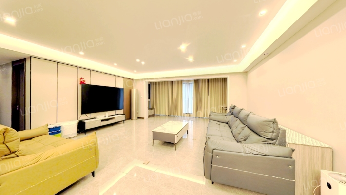 宸光和悦三期二手房实景图