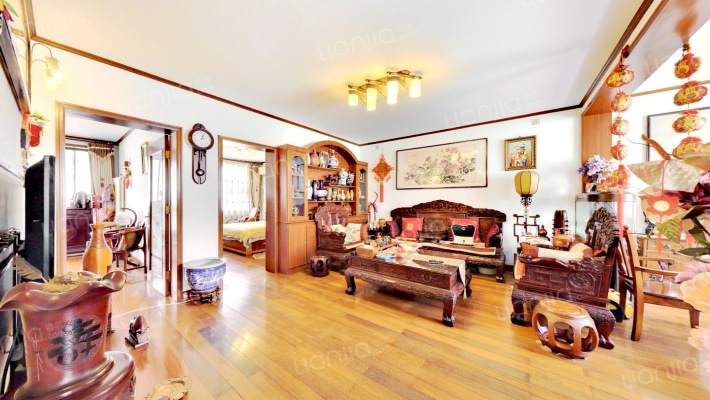 北岭山花园二手房实景图