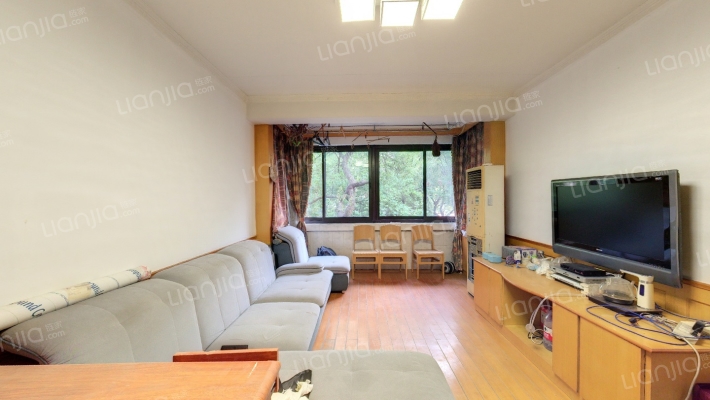 沁雅花园二手房实景图