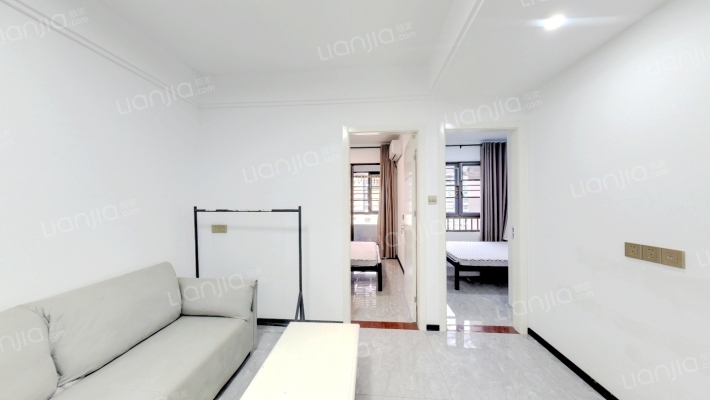 澜悦花园A1区二手房实景图