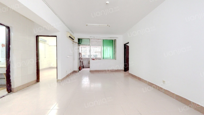 深华商业大厦二手房实景图