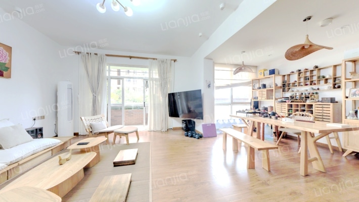 盈丰湖景壹号庄园二手房实景图